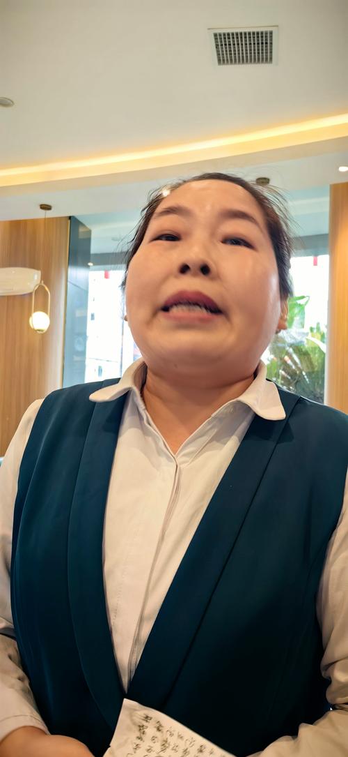 仁安在药店买药刷医保卡和用现金有什么区别吗？这几点你要知道